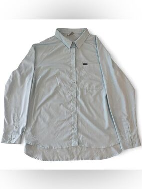 Columbia Sportswear light blue long sleeve shirt button up outdoor shirt utility
